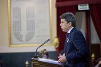 Mazón apuesta por citar a Sánchez a la comisión del Senado y cree que su mujer "también tiene muchas cosas que explicar"