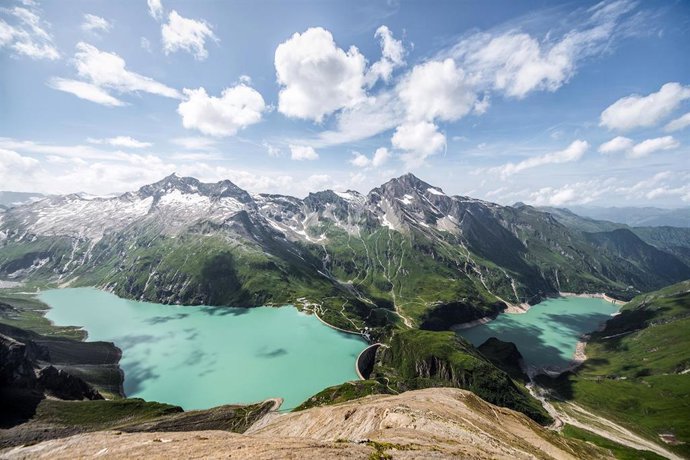 Archivo - Central de bombeo