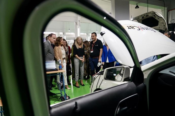 La consejera de Desarrollo Educativo y Formación Profesional, Patricia del Pozo, en el Campeonato de FP AndalucíaSkill