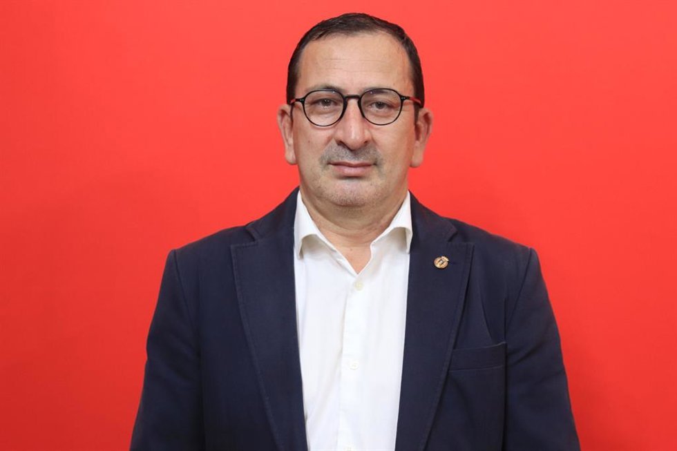 El secretario de Transportes e Infraestructuras del PSOE de la Región de Murcia, José Luis Ruiz