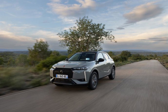 Archivo - DS 3 Hybrid