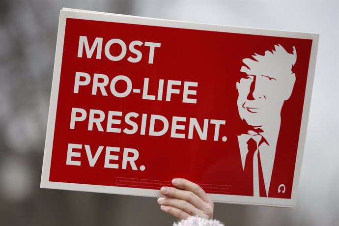 Archivo - January 24, 2020, Washington, District of Columbia, USA: Thousands participants react to remarks by United States President Donald J. Trump at the 47th annual March for Life on the National Mall in Washington, DC on January 24, 2020. .Credit: Yu