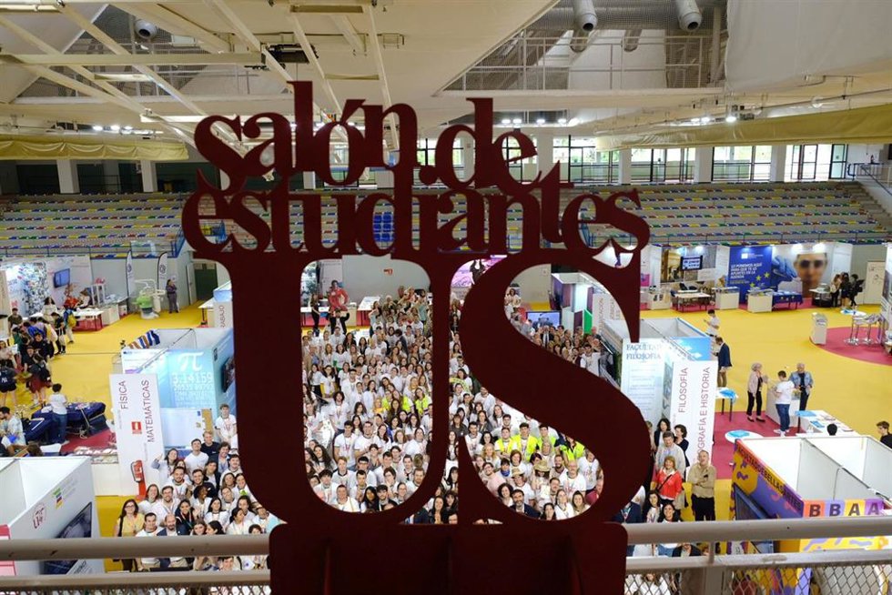 Inauguración este lunes 8 de abril del Salón de Estudiantes de la Universidad de Sevilla.