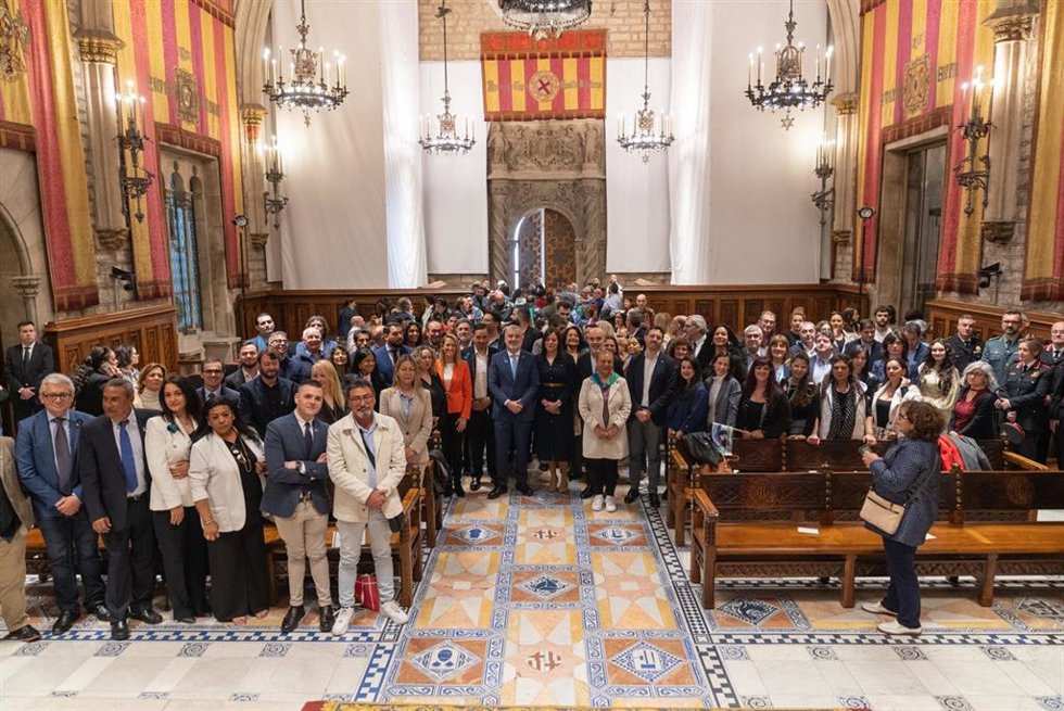 Acto de conmemoración del Ayuntamiento de Barcelona por el el Día Internacional del Pueblo Gitano.