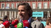 Vídeo: Feliciano López guarda silencio sobre su hijo Marco y bromea con la ausencia de Almeida