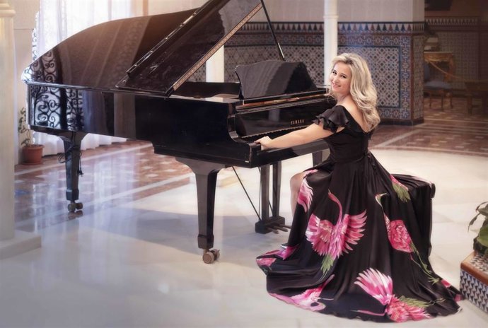 Archivo - La pianista Paula Coronas ofrecerá el recital 'Grandes joyas del piano español' en Córdoba.