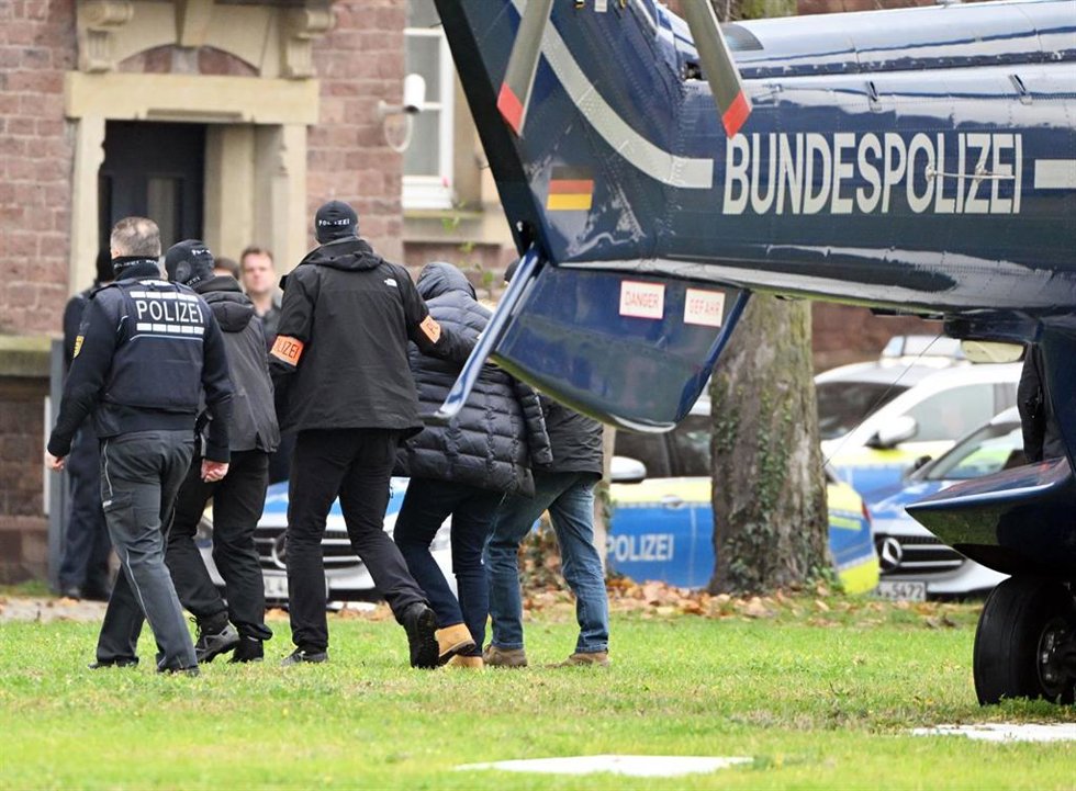 Archivo - Un miembro de Ciudadanos del Reich detenido en Alemania