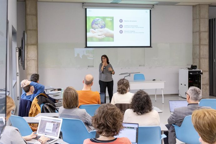 UIC Barcelona ha acogido la jornada 'Ciencia con conciencia'