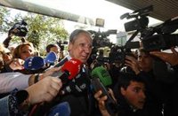 Zaplana: "Se dirigen a mí como 'jefe' incluso en la actualidad y mira que mi situación es desgraciada"