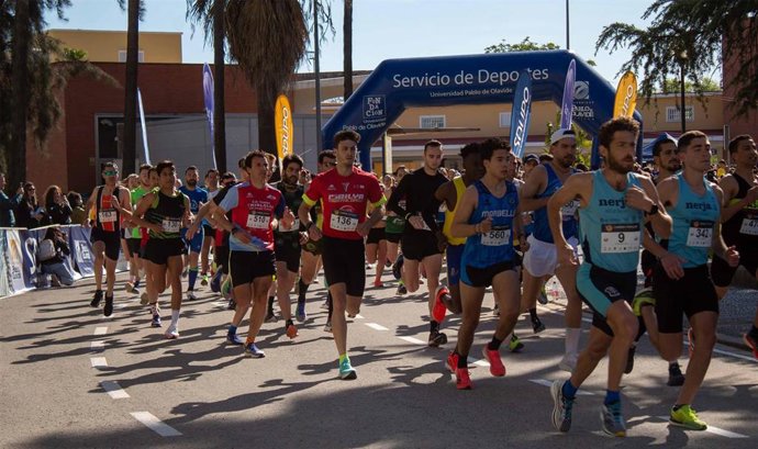 La VIII Carrera Popular de la UPO corre por la Fundación Psicopediatría de Sevilla el sábado 27 de abril.