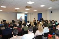 Estudiantes de Alcalá (Sevilla) reciben formación de emprendimiento y ciberseguridad con el programa 'Incibe Emprende'