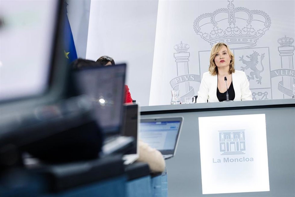 La ministra Portavoz, Pilar Alegría, durante una rueda de prensa posterior a la reunión del Consejo de Ministros, a 9 de abril de 2024, en Madrid (España).