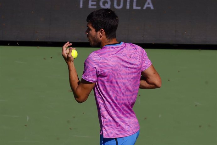 Carlos Alcaraz, jugador de tenis, durante un partido en el Master 1.000 de Miami.