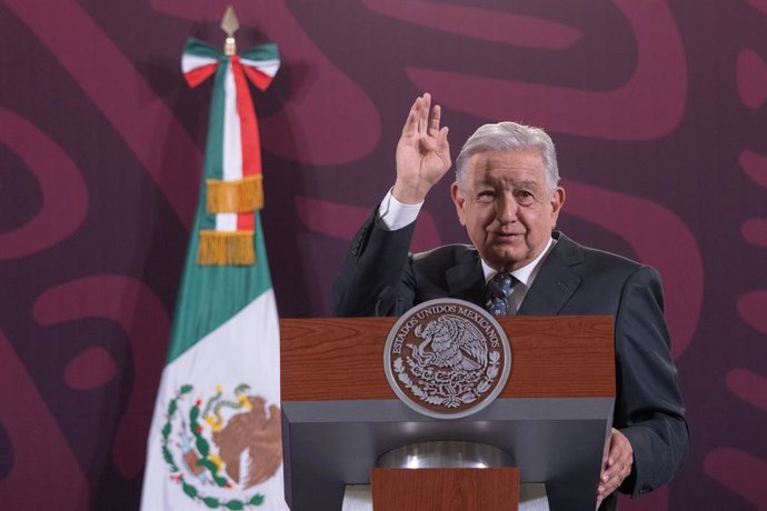 Archivo - 09 February 2024, Mexico, Mexico City: Mexican President Andres Manuel Lopez Obrador speaks during a press conference in the treasury room of the National Palace.