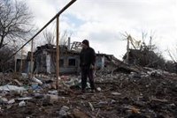 Al menos un muerto y cinco heridos en un nuevo ataque ruso sobre la región ucraniana de Donetsk