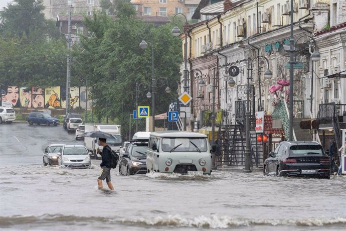 Archivo - Imagen de archivo de inundaciones en Rusia. 