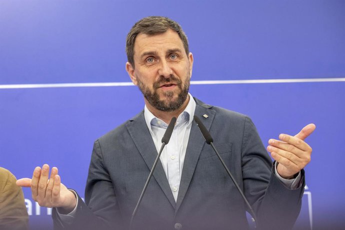 Archivo - Antoni Comin I Oliveres pictured during a press conference regarding the evaluation of the sentence of the Court of the European Union on the lifting of the euro-parliamentary immunity of Catalan leader Puigdemont and separatists Comin and Pon