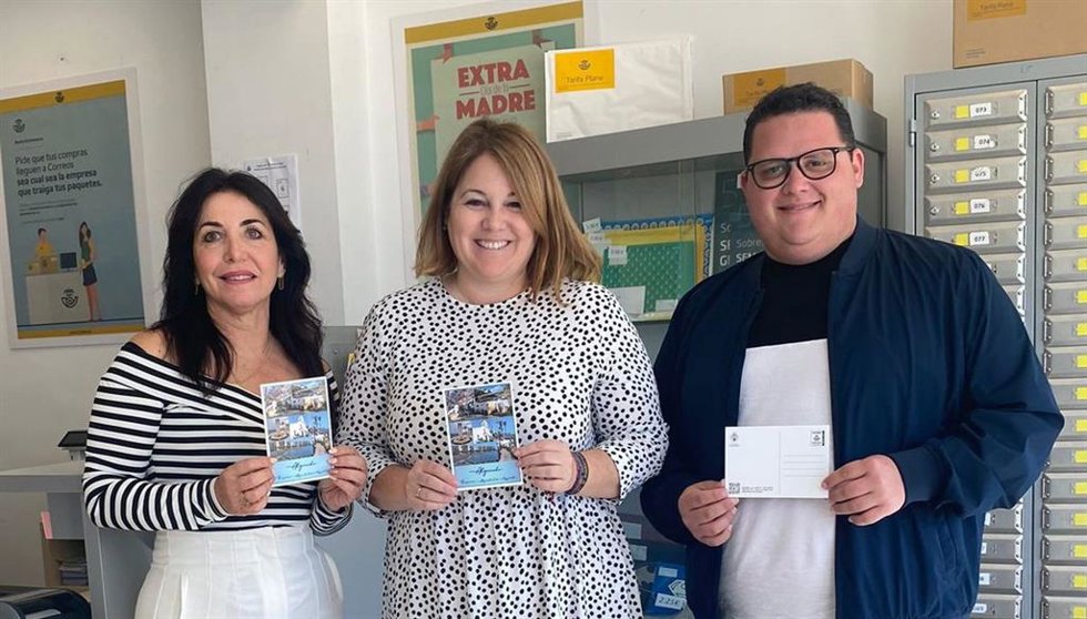 Algarrobo impulsa su turismo a través de Correos
