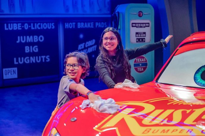 Archivo - Visitantes a la muestra Mundo Pixar en Ifema Madrid.