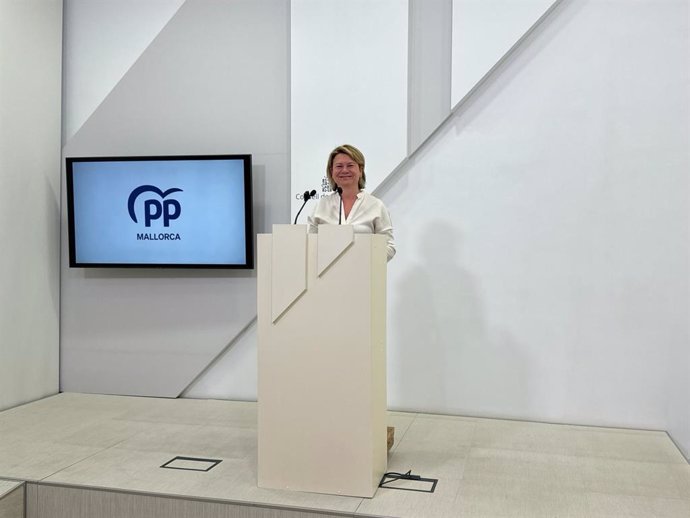 La portavoz del PP en el Consell de Mallorca, Núria Riera.