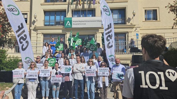 Protesta en el Hospital de Málaga.