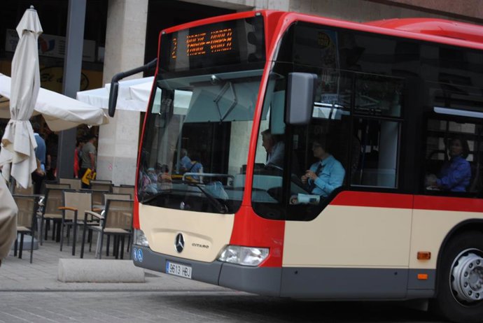 Archivo - Autobús De Logroño