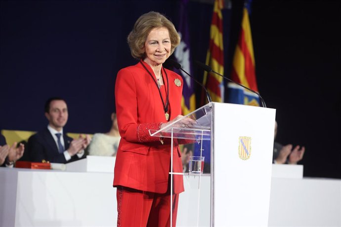Archivo - La Reina Sofía interviene durante la entrega de la Medalla de Oro de la Comunidad Autónoma, en la Lonja, a 29 de febrero de 2024, en Palma de Mallorca, Mallorca, Baleares (España).