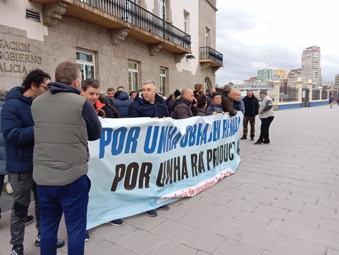 Protesta de mariscadores de la ría de O Burgo
