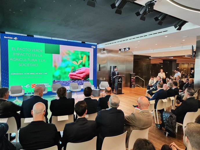 Foro 'El Pacto Verde: Impacto en la agricultura y la sociedad' que se ha celebrado en el Espacio Xplora de Ibercaja