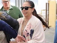 Isabel Pantoja, cargada de maletas, pone rumbo a Madrid para su concierto más especial. ¡Todos los detalles!