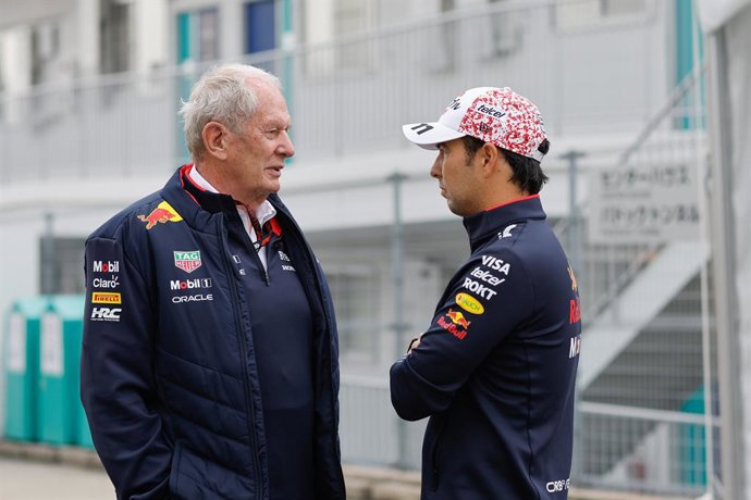 MARKO Helmut (aut), Drivers Manager of Red Bull Racing, portrait, PEREZ Sergio (mex), Red Bull Racing RB20, portrait, during the Formula 1 MSC Cruises Japanese Grand Prix 2024