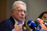 Foto: El expresidente colombiano Álvaro Uribe asegura que la imputación por manipulación de testigos es "una venganza política