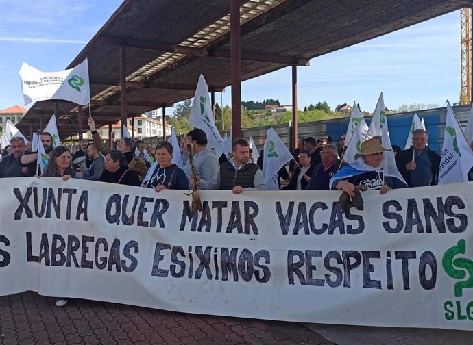 Protesta del SLG ante la Xunta