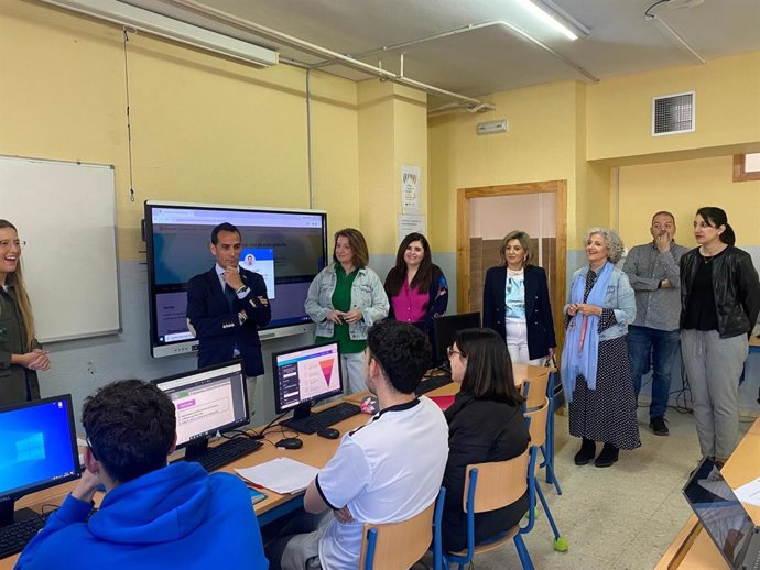 Visita al IES Cástulo.