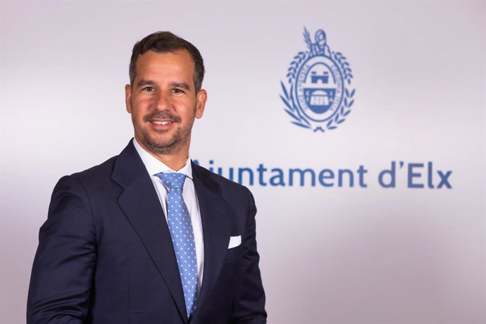 Archivo - Arxiu - El regidor de Recursos Humans, Esports i Seguretat de l'Ajuntament d'Elx, José Navarro.