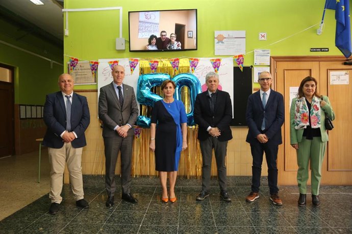 Diez, durante su participación en el aniversario del Instituto Ginero de los Ríos de León.