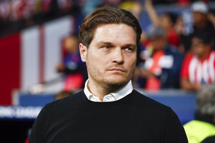 Edin Terzic, head coach of Borussia Dortmund, looks on during the UEFA Champions League, Quarter finals, football match played between Atletico de Madrid and Borussia Dortmund at Civitas Metropolitano stadium on April 10, 2024, in Madrid, Spain.