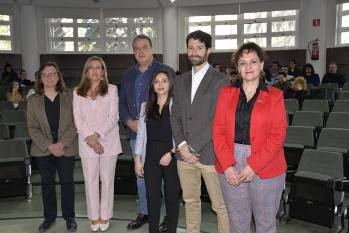Ponentes del seminario ‘La gestión pública en la era digital: Cómo afrontar la nueva realidad’.