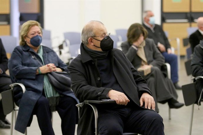 Archivo - El ex alcalde de El Ejido (Almería), Juan Enciso (1),  en  el macrojuicio del caso 'Poniente'