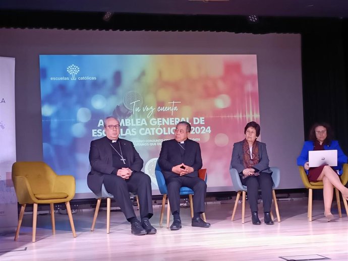 El nuncio apostólico del Papa en España, Bernardito Auza, en la nauguración de la Asamblea General de Escuelas Católicas 2024