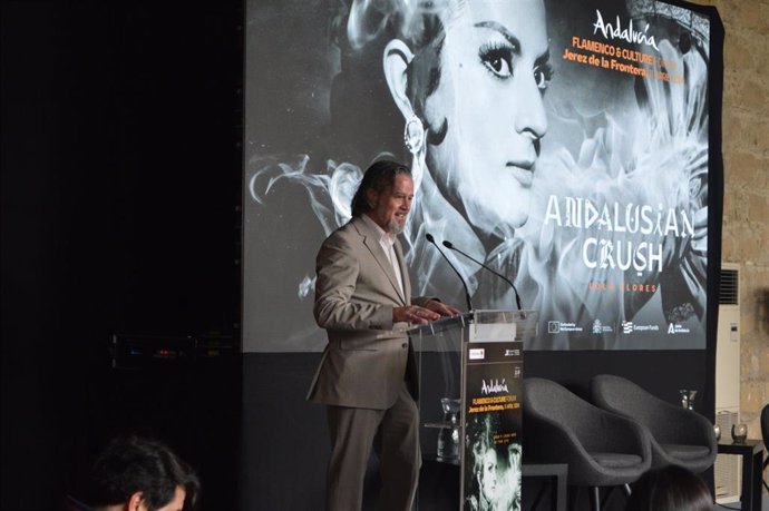 El viceconsejero de Turismo, Cultura y Deporte, Víctor González, interviniendo en la inauguración en Jerez de la Frontera (Cádiz) del encuentro 'Andalucía is Flamenco & Culture Forum'.
