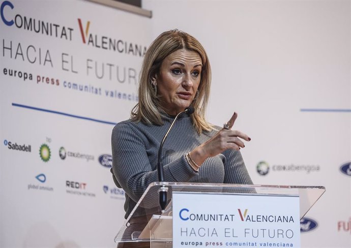 Archivo - La Consellera de Innovación Industria, Comercio y Turismo, Nuria Montes, en la jornada 'Comunitat Valenciana, hacia el futuro'
