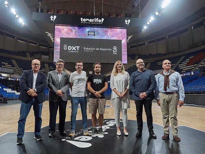 Presentación de 'La gran quedada del año' en el Pabellón Santiago Martín