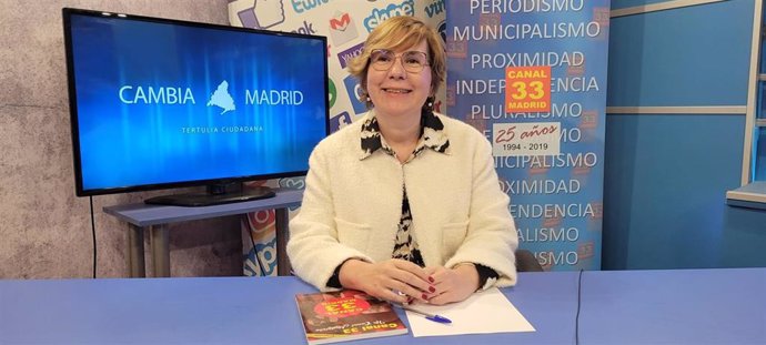 La directora del servicio público de Empleo de la Comunidad de Madrid, Belén García Díaz, en una entrevista en Canal 33 TV Madrid