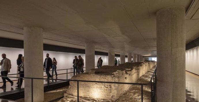 L'IVAM presenta la restauració integral de la muralla i la intervenció arquitectònica de la sala Pinazo