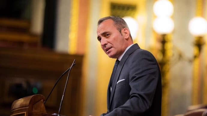 El diputado nacional de Vox por Huelva, Tomás Fernández.