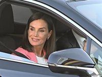 La Reina Letizia acalla los rumores visitando por fin a la Reina Sofía en la Ruber