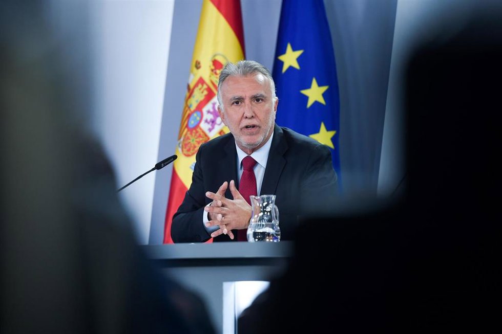 El ministro de Política Territorial y Memoria Democrática, Ángel Víctor Torres