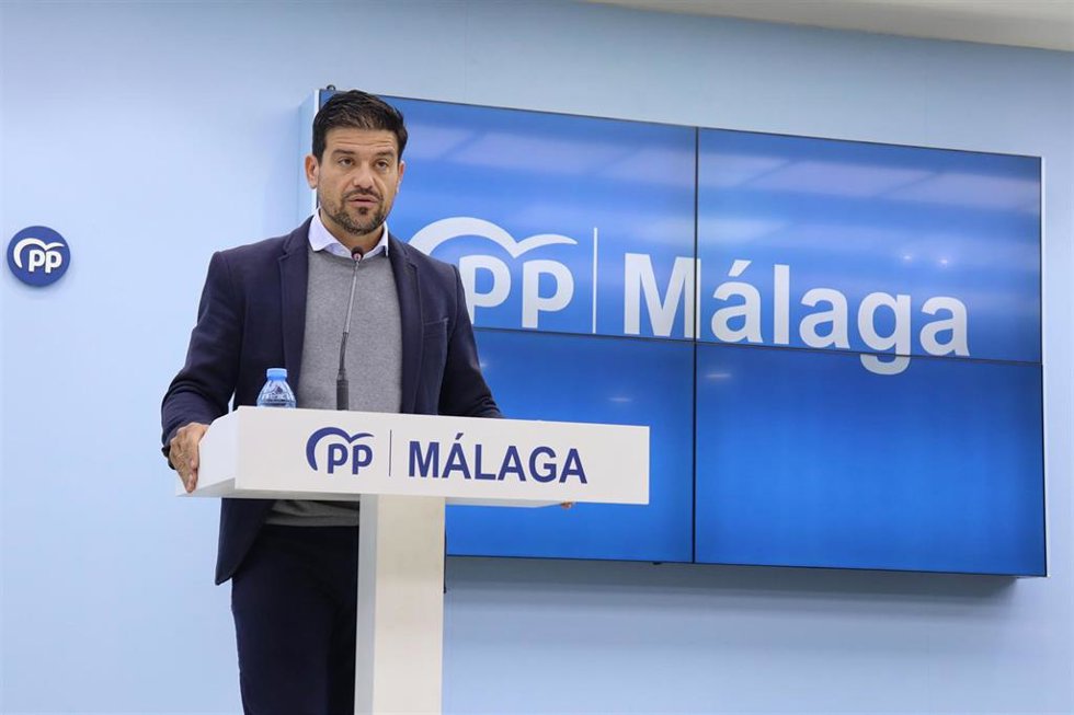 Archivo - El coordinador general del PP de Málaga, Cristóbal Ortega, en una imagen de archivo.