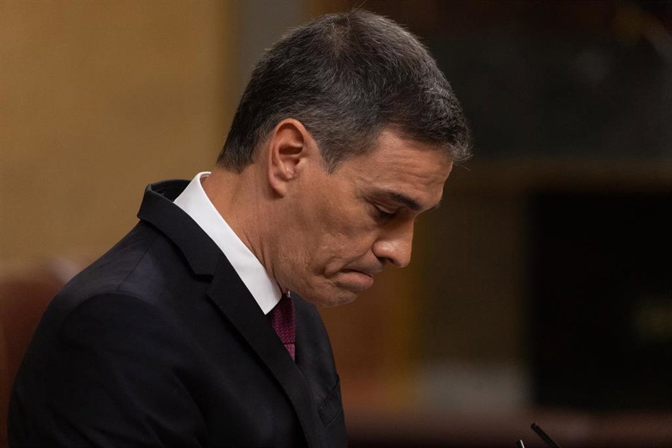 El presidente del Gobierno, Pedro Sánchez, interviene durante una sesión plenaria, en el Congreso de los Diputados, a 10 de abril de 2024, en Madrid (España). 